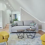 Homebase - Design Lofts Am Schloss