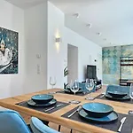 Homebase - Design Lofts Am Schloss Apartamento