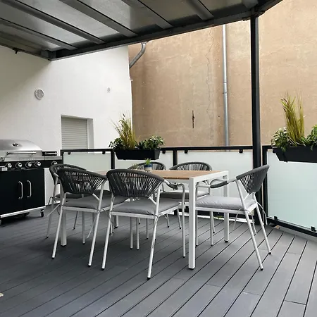 Homebase - Design Lofts Am Schloss Appartement Montabaur