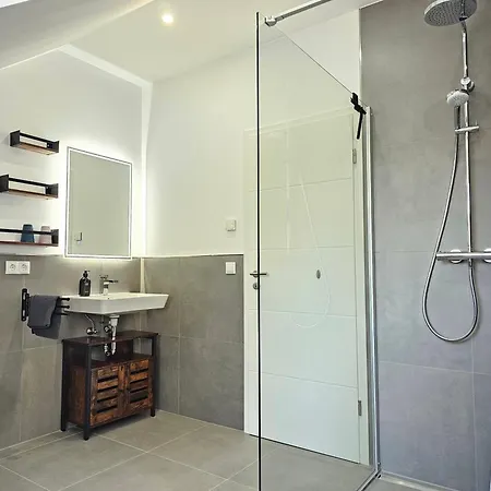 Homebase - Design Lofts Am Schloss