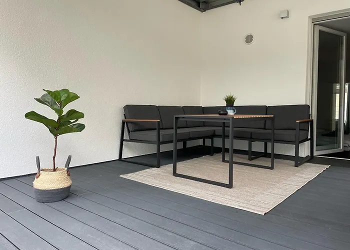 Homebase - Design Lofts Am Schloss Apartment *