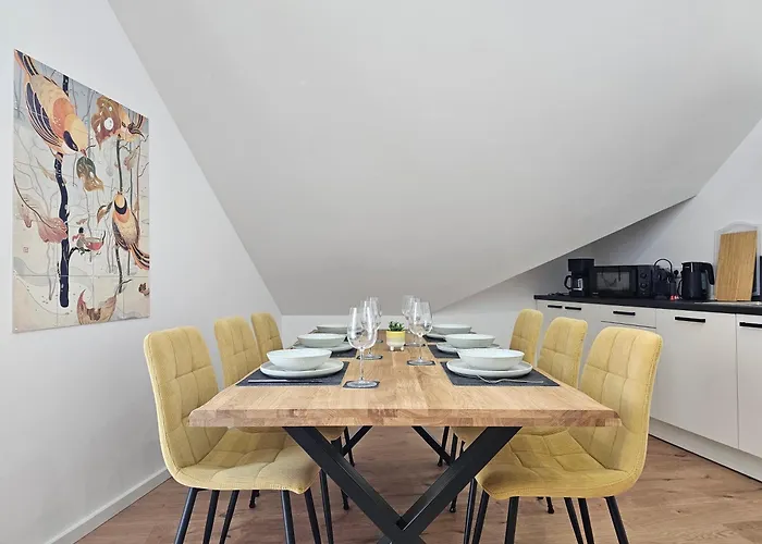 Homebase - Design Lofts Am Schloss Apartment