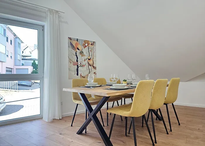 Homebase - Design Lofts Am Schloss Apartment Montabaur