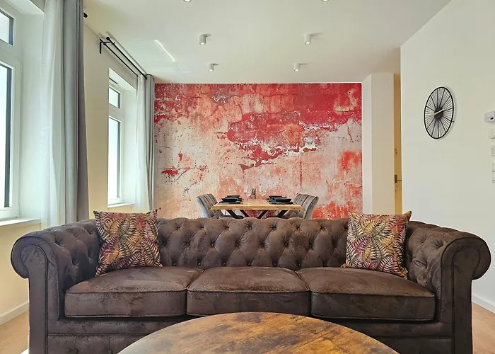 Homebase - Design Lofts Am Schloss Apartment *